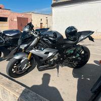 BMW s1000r