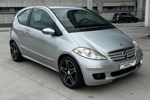 Mercedes A 180 CDI Coupé Avantgarde AMG 2008