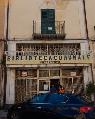 Locale commerciale,Piazza Vittorio Emanuele 56