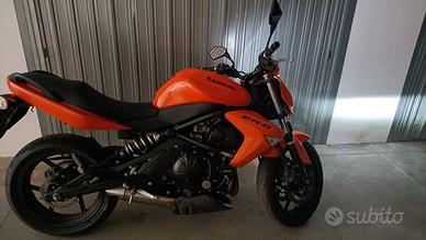 Kawasaki ER-6N 