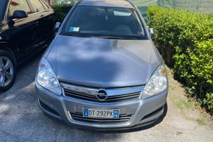OPEL ASTRA 2009 (1.4 BENZINA)