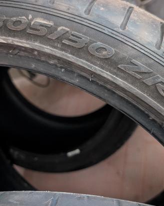 Coppia pneumatici estivi Pirelli 305/30/21 +1 free