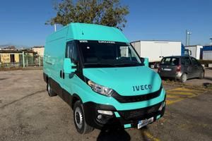 DAILY 35S14 FURGONE PASSO MEDIO 2017 A.C.