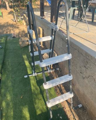 Scaletta intex 94/107 cm