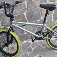 Bicicletta BMX