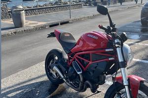 Ducati Monster 797