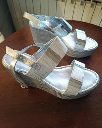 sandali Cinzia Soft n 39 mai indossati 