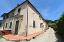 casa-di-corte-a-larciano