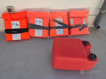 Giubbotti salvataggio