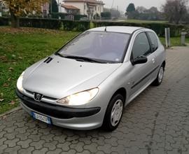 PEUGEOT 206 - 1.1 benzina o.k. neopatentati