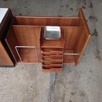 letto comodino design vintage