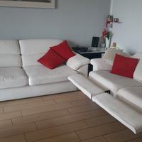 2 divani uno relax elettrico