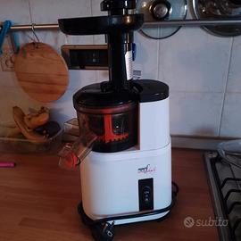 Melchioni Vega Estrattore a Freddo di Frutta e Ver