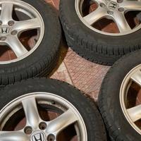 SET DI CERCHI IN LEGA HONDA CON GOMME INVERNALI