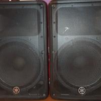 Coppia casse attive Yamaha DBR15 – 2000W