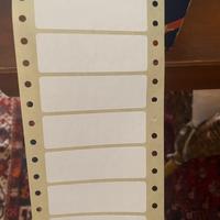 Etichette adesive modulo continuo