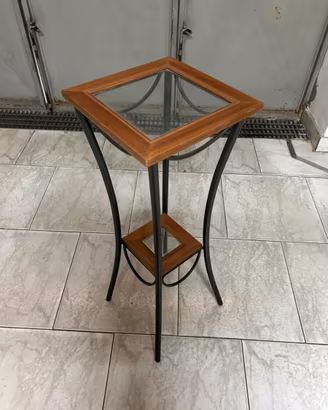 Tavolino alto da appoggio