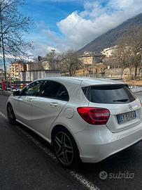 MERCEDES A180d