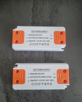 Coppia trasformatori 220 volt a 24v