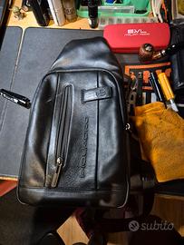 zainetto monospalla piquadro