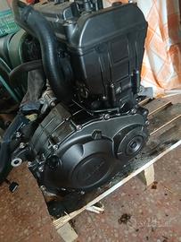motore honda cb1000r a pezzi