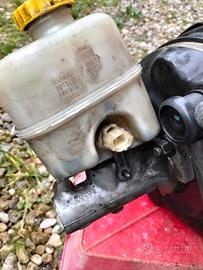 servofreno jeep cherokee 2002/2005