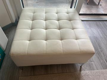 Ottomana pouf similpelle bianca