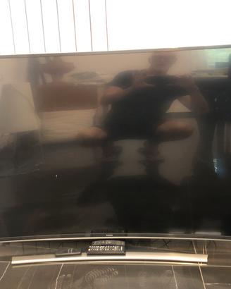 TV SAMSUNG 65” curved