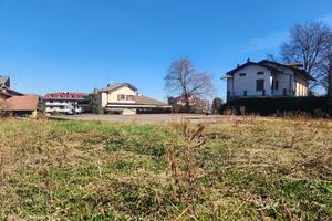 Terreno di 700 m² a Peveragno