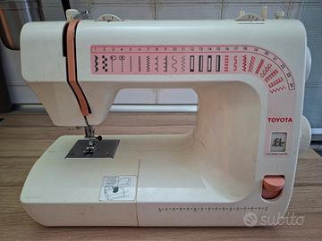 Macchina da cucire portatile Toyota