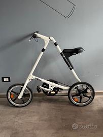 Bici pieghevole Strida bianca