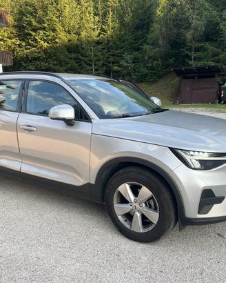 Volvo xc40 T2