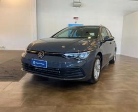 Volkswagen Golf VIII 2020 1.0 etsi evo Life 1...