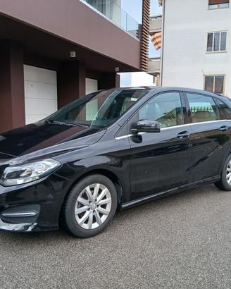 Mercedes-benz B 180 d Executive cambio manuale a €