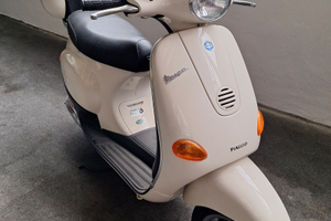 VESPA PIAGGIO ET2 50cc CON 1230 KM