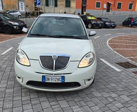 Lancia Ypsilon 1.2 Argento