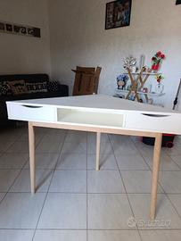 Scrivania angolare "Artic"di Maison du Monde MEU57