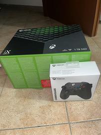 Xbox serieX+2 controller+4 giochi+carge dock