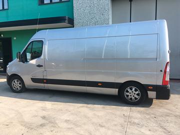 Renault Master L3H2 - 170 CV
