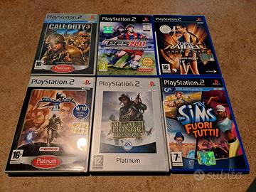 Giochi originali per PS2 con 3 schede di memoria.