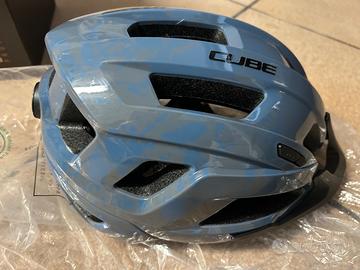 Casco MTB Cube