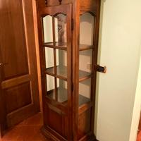 Vetrina in legno