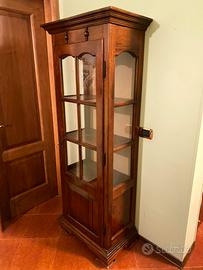 Vetrina in legno