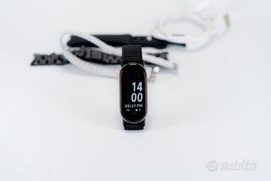 Xiaomi Smart Band 8 + 4 Cinturini