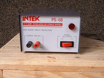 alimentatore 13,8 volt  8   amper   COME NUOVO