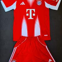 Bayern Monaco Casa 2025/26