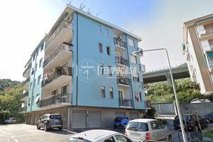 TRILOCALE IN VIA PRIVATA DEGLI ANGELI + BOX