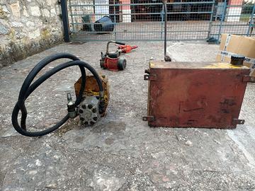 pompa idraulica moltiplicatrice