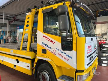 Carro attrezzi iveco 120