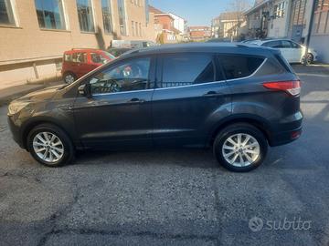 FORD KUGA 2.0 TDC 120CV 02/2016  210.000KM